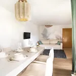 Stilvolle 3-zimmer-wohnung Fuer Business Und Family Bis 6 Personen 아파트