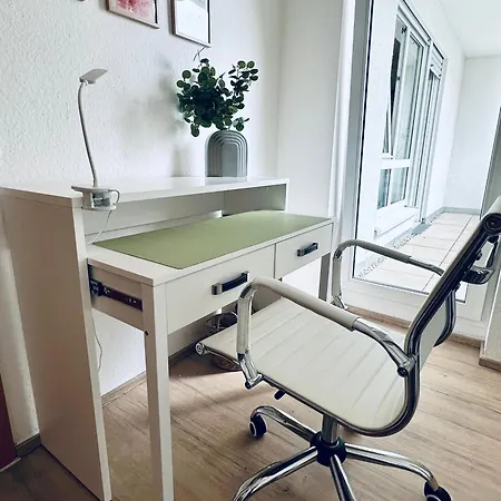 شقة Stilvolle 3-zimmer-wohnung Fuer Business Und Family Bis 6 Personen
