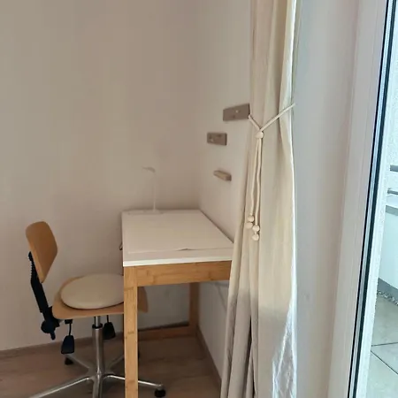 شقة Stilvolle 3-zimmer-wohnung Fuer Business Und Family Bis 6 Personen